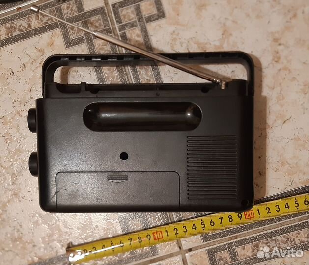 Радиоприемник импортный sanyo Sony