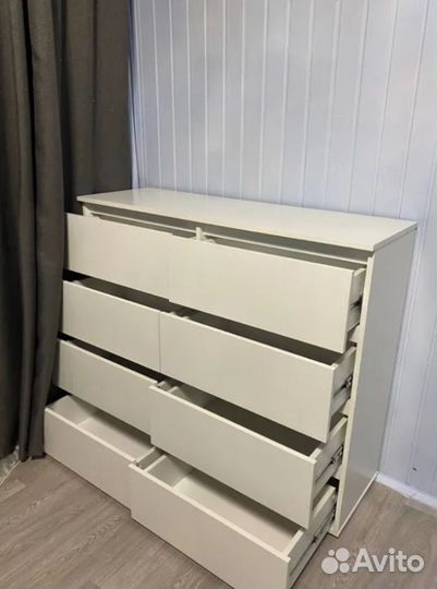 Комод Лион новый