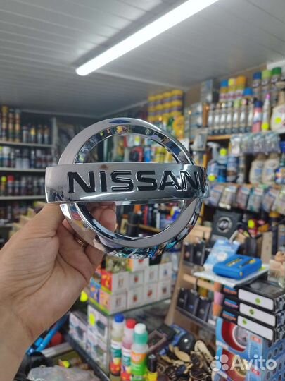 Эмблема ниссан 16 см