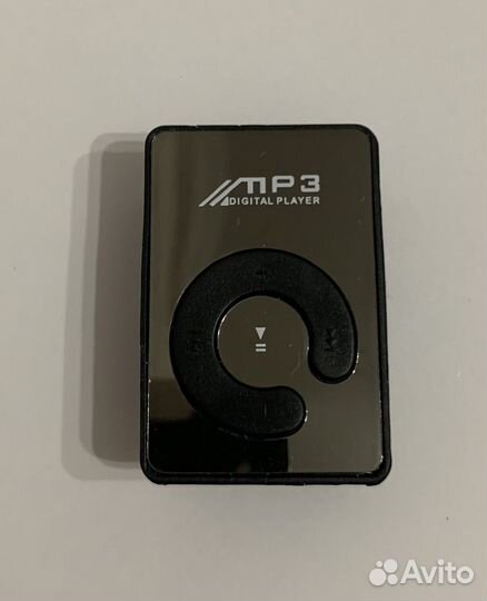 Mp3 плеер с наушниками