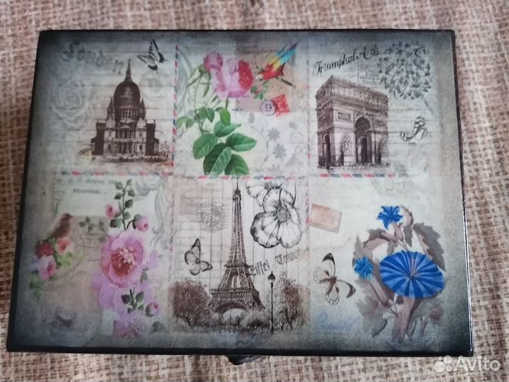 Сундук деревянный