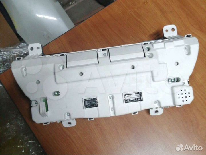 Панель приборов Toyota Camry V40 2.4
