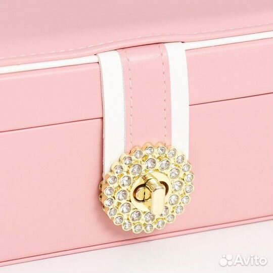 Шкатулка кожзам для украшений 'С пряжкой' розовая