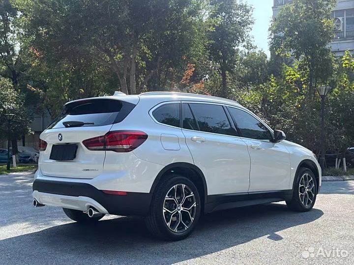 BMW X1 2.0 AT, 2021, 30 000 км