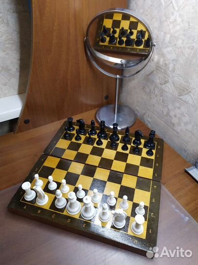 Шахматы 29,5/29,5, фигуры пластмассовые