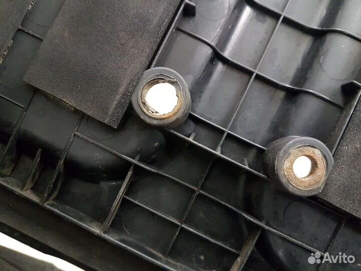 Накладка двигателя Chevrolet aveo t250 седан