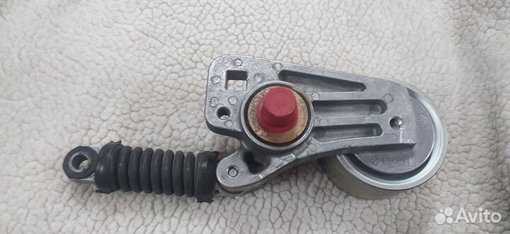 Натяжитель ремня MB (Actros) в сборе