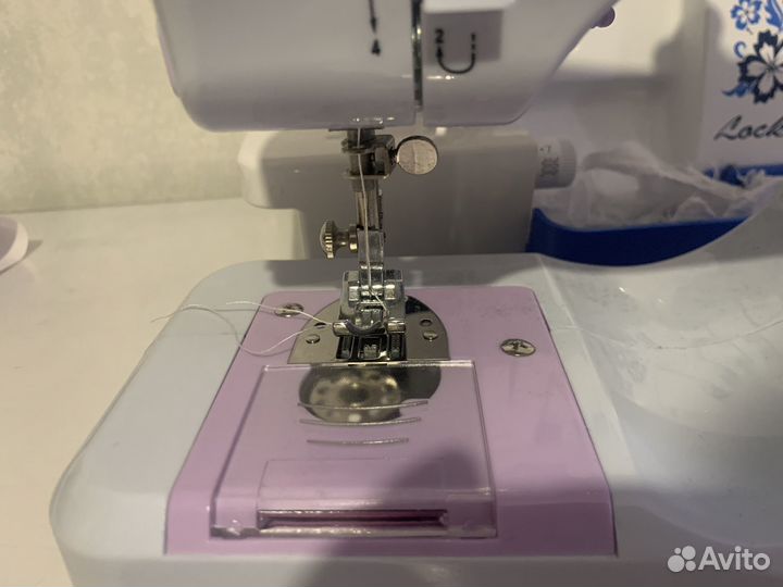 Швейная машина