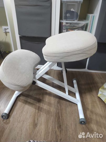 Ортопедический стул для школьника