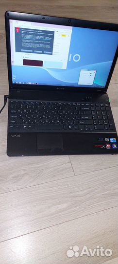 Sony Vaio VPC-EB4Z1R