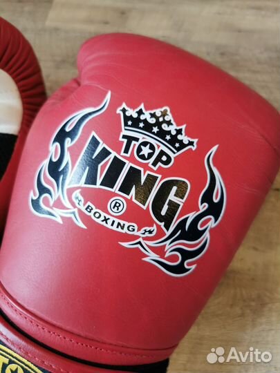 Боксерские перчатки Top King 10 oz и щитки
