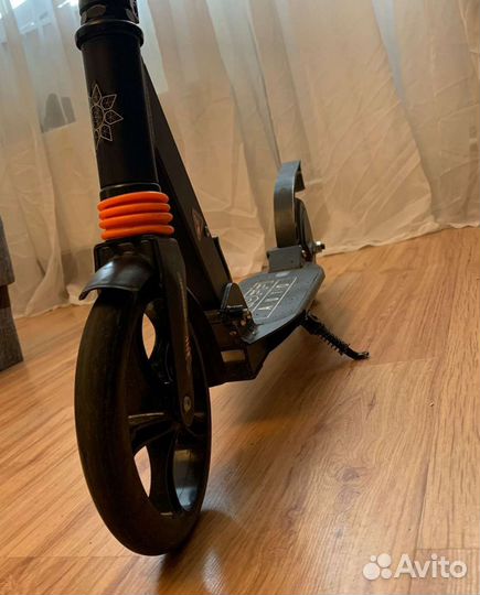 Самокат взрослый электрический