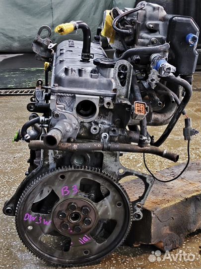 Двигатель на mazda demio 1999г