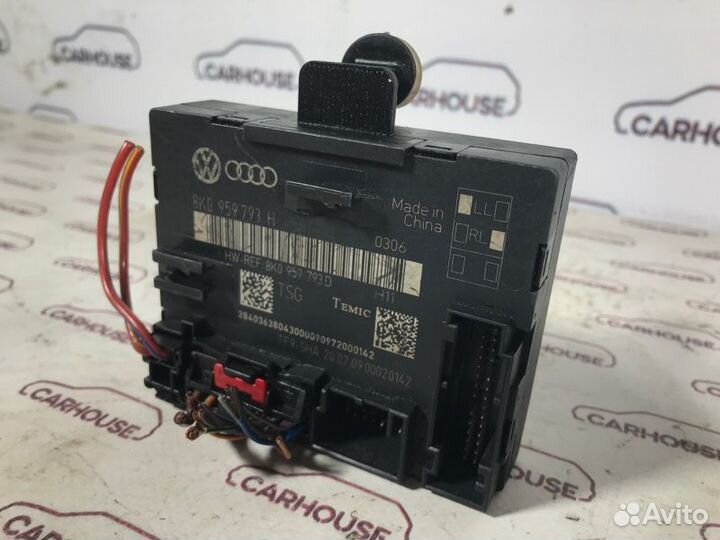 Блок управления дверьми Audi A4 B8