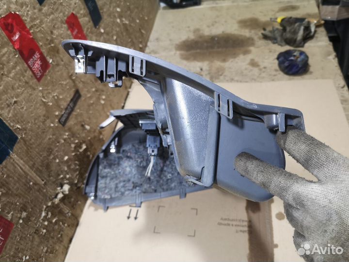 Обшивка салона на Toyota Rav4 ACA21W
