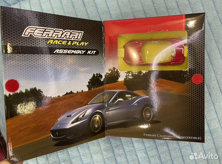 Ferrari burago 1/43 и 1/64