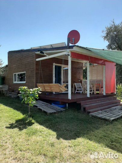 Домик у реки