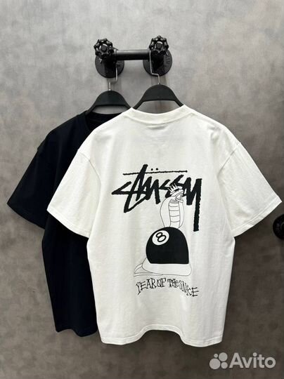 Футболка Stussy (белая/черная)