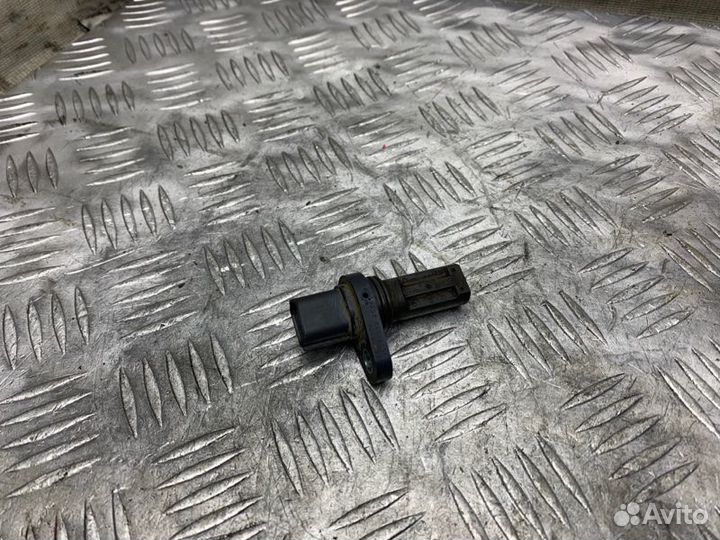 Датчик положения коленвала Mitsubishi Outlander CW