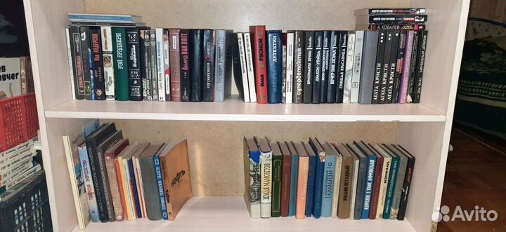 Продам книги