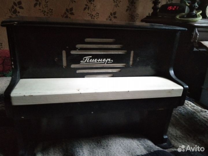 Детское пианино 