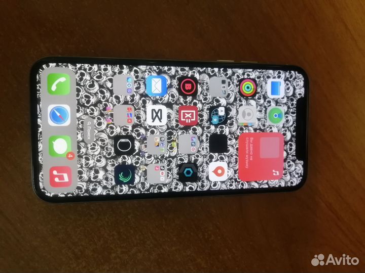 iPhone X, 64 ГБ