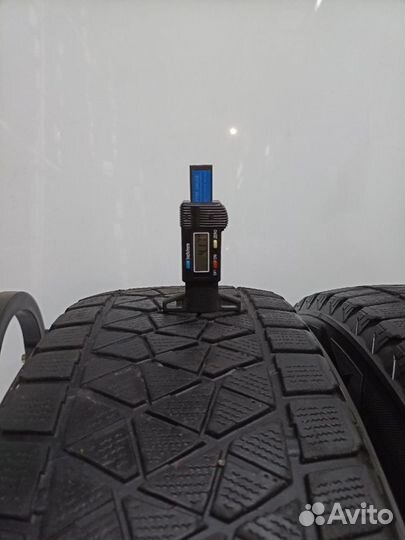 Bridgestone Blizzak DM-V2 235/65 R18