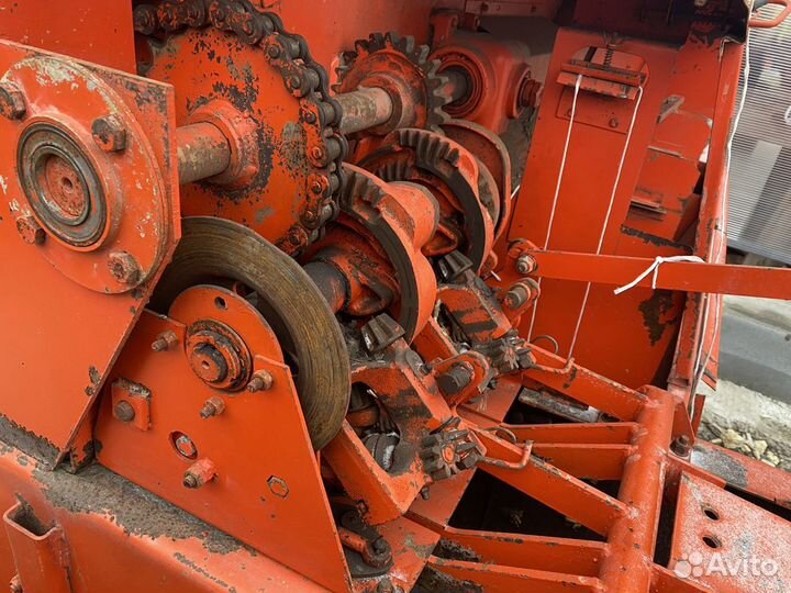 Пресс-подборщик Sipma Z224/1, 2001