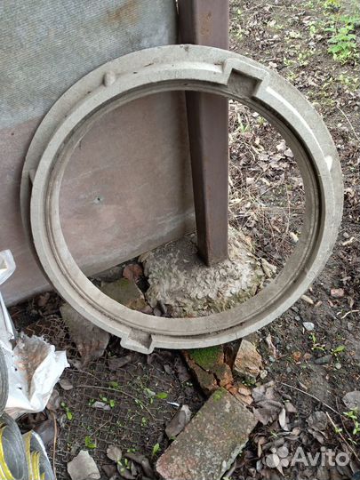 Обод от крышки люка пластмасса