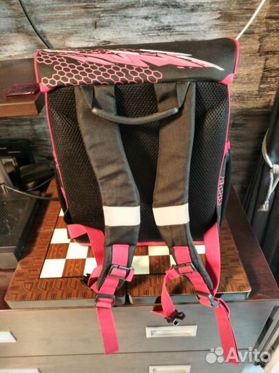 Школьный рюкзак