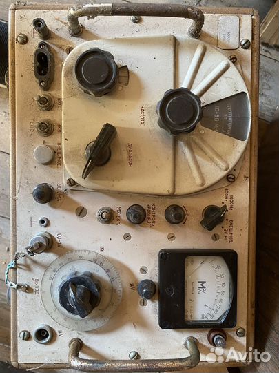 Генератор частот Г4-18