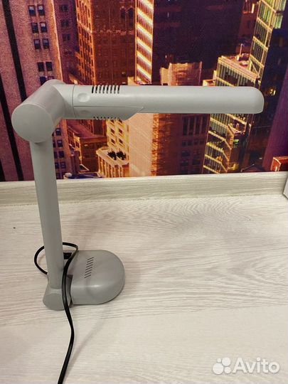 Светильник настольный