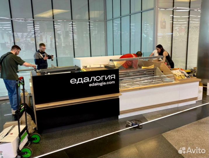 Торговый остров для бутика