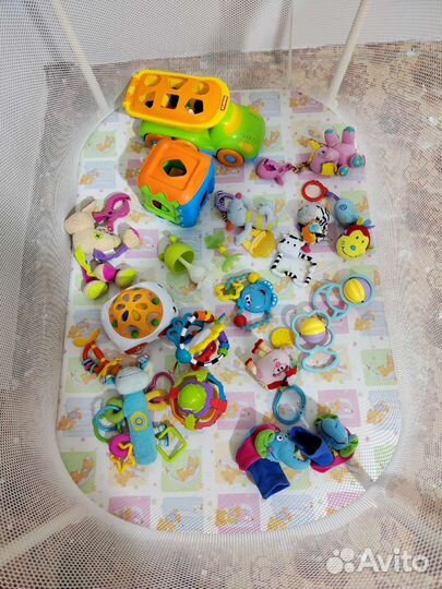 Грызунки игрушки подвеска манеж сортер погремушки