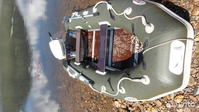 Продам лодку пвх Leader-320 с мотором