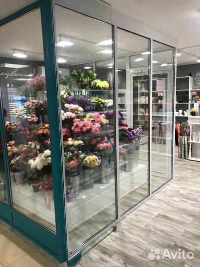 Фасад панорамное безрамное остеклени