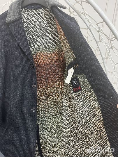 Пальто для мальчика 10-11лет