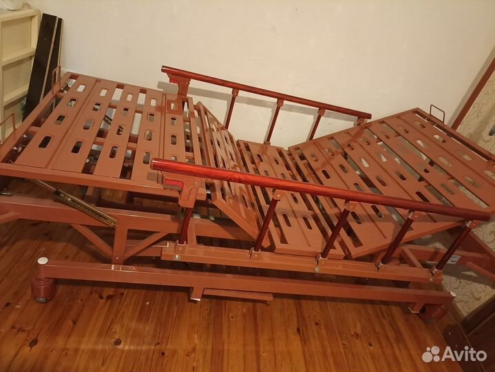 Кровать для лежачих больных