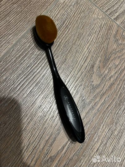 Кисть для макияжа новая