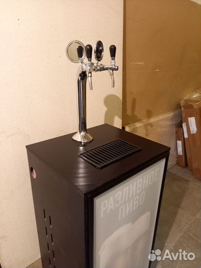 Минибар мобильный прилавок для розлива пива новый