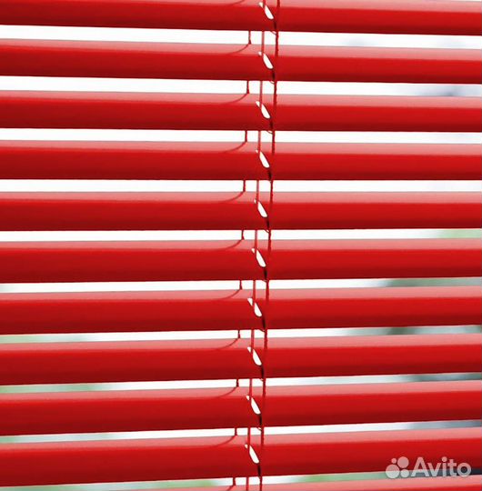 Жалюзи (рулонные, вертикальные, горизонтальные)