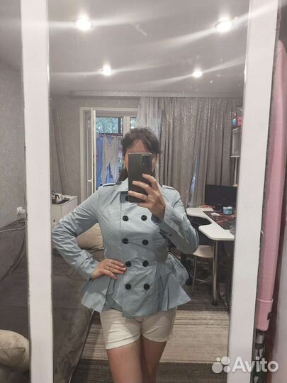 Ветровка женская