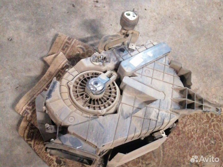 Печка задняя Subaru Tribeca B9