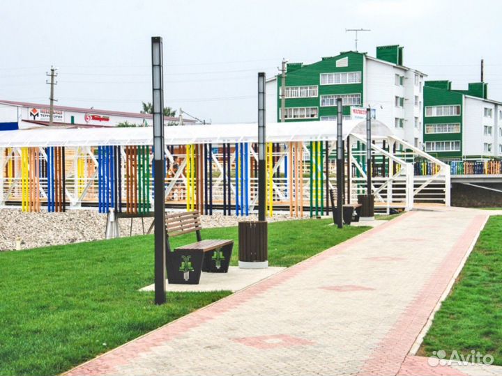 Уличный садовый фонарь Столб освещения