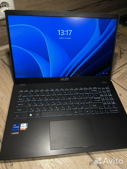 Ноутбук MSI modern 15