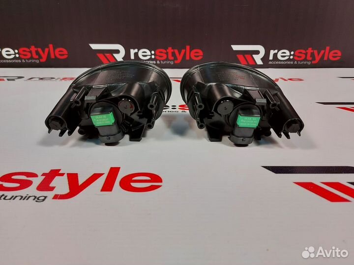 Противотуманные фары Honda Vezel H965