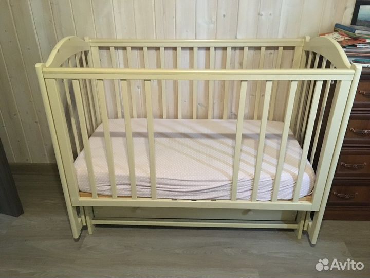 Кровать лель маятник