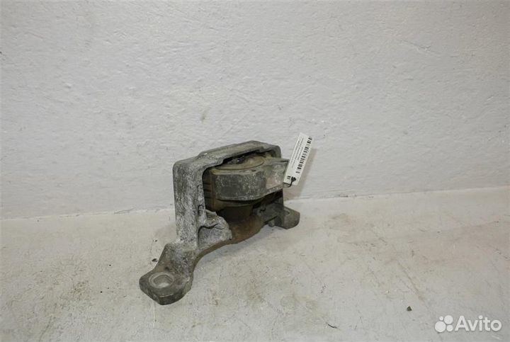 Опора двигателя правая Ford Focus II 2005-2008