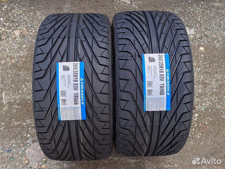 Triangle TR968 265/35 R18 93V