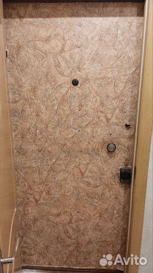 Дверь входная металлическая